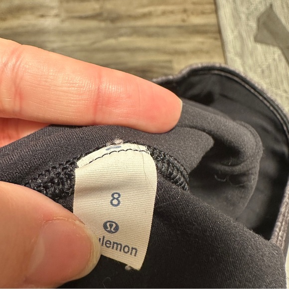 Lululemon Athletica Hoodie Long Sleeve Shirt Jacket Black with Heather Grey Trim - Picture 3 of 3